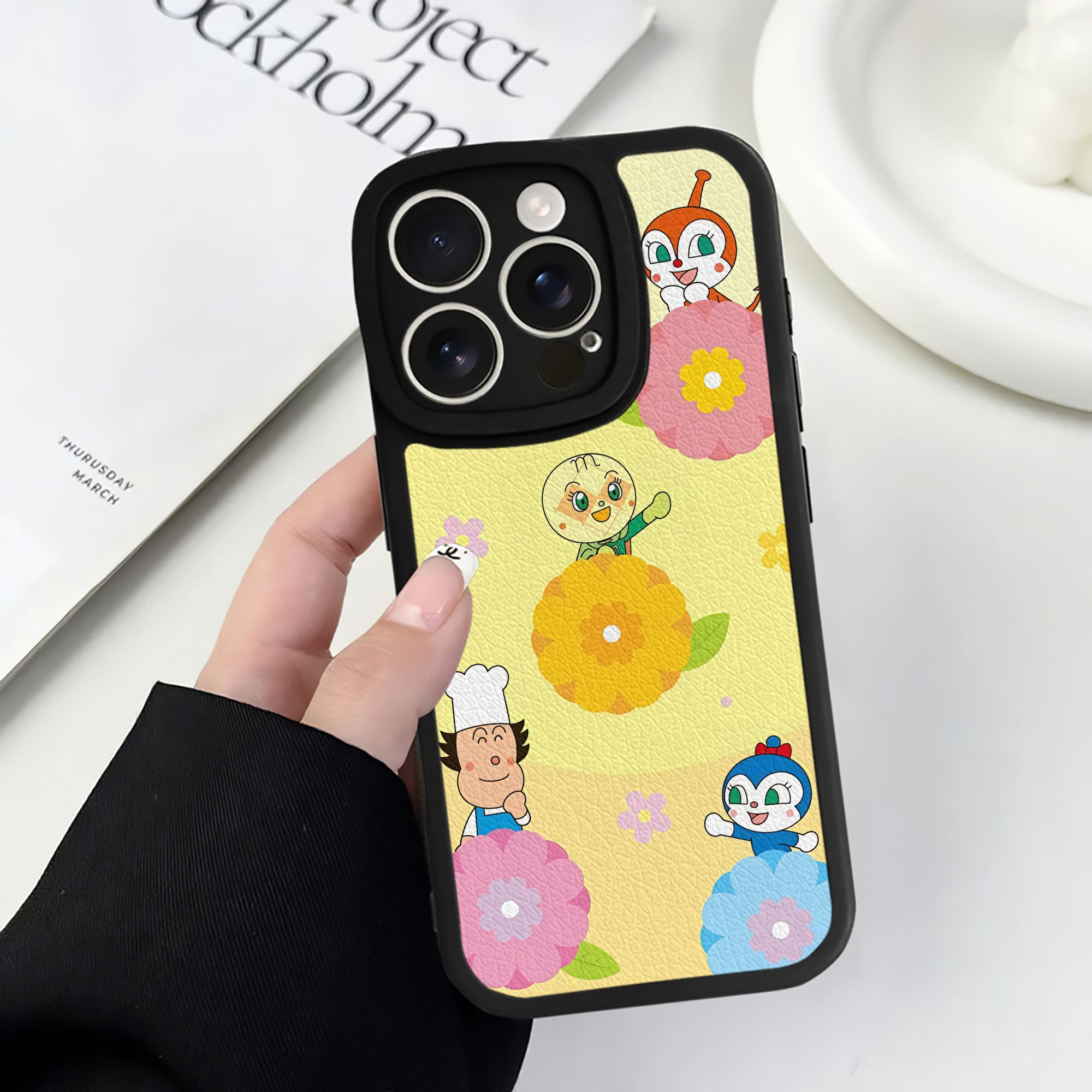 （画像用） アンパンマン Anpanman 【iPhone 16シリーズ対応】シリコンスマホケース（レザー調） 材質：シリコン